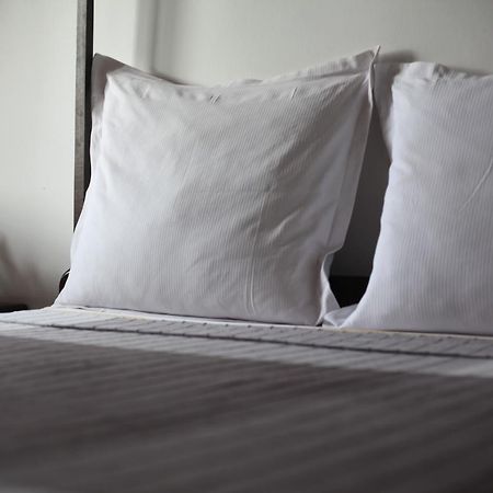 Hotel Jardin De La Paix モロニ エクステリア 写真