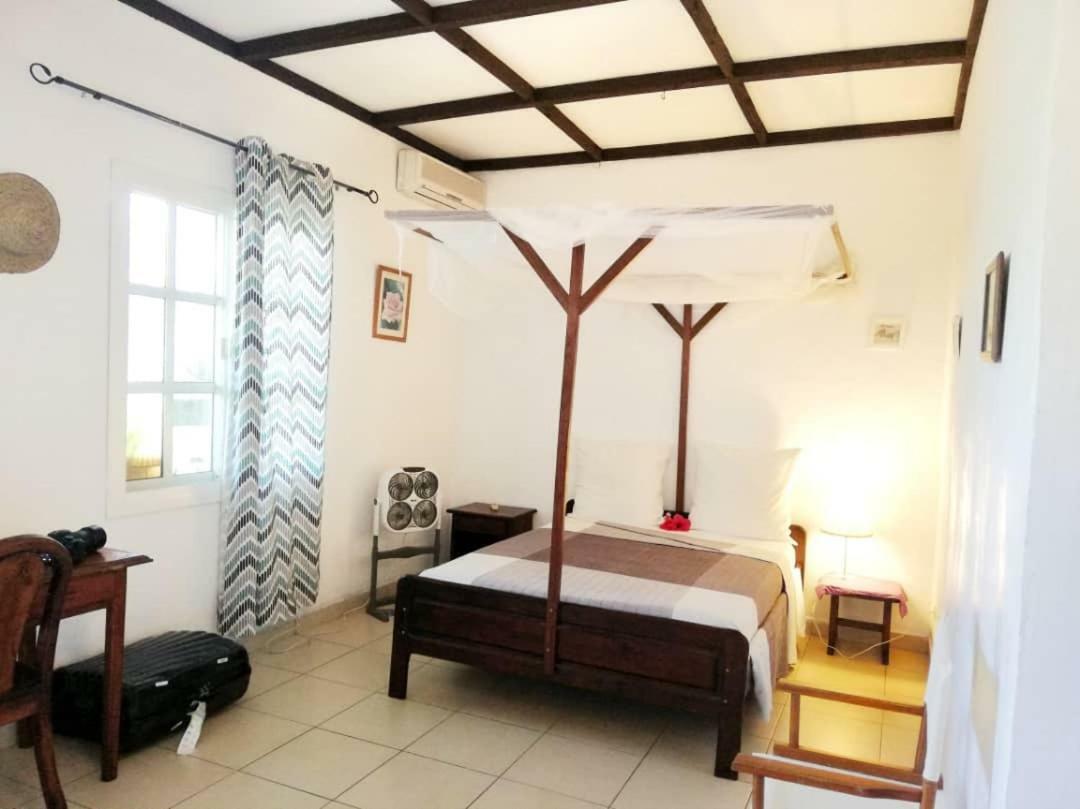 Hotel Jardin De La Paix モロニ エクステリア 写真